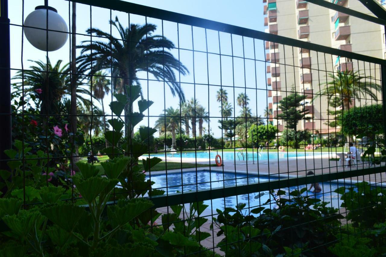 Apartamento En Las Gondolas Almuñécar Esterno foto